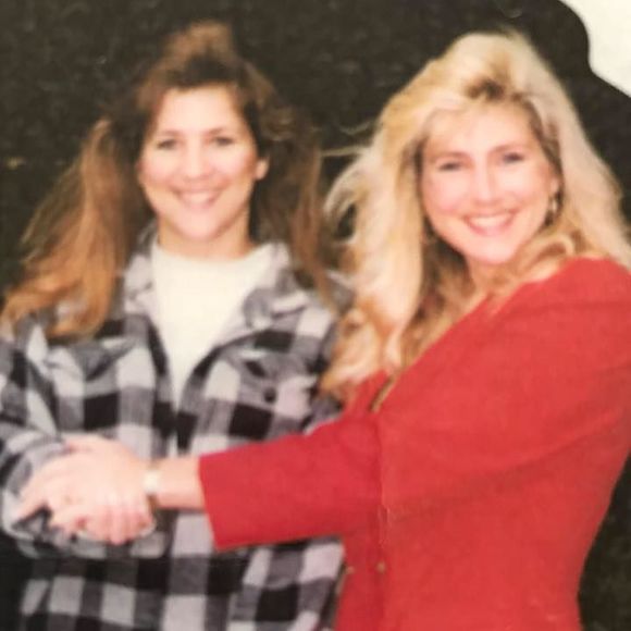 Meet your Posher, Patti - Picture 1 of 1